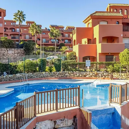 In Buenas Noches Estepona